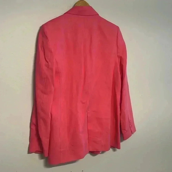 Matching Blazer and Skirt - Picture 14 of 14